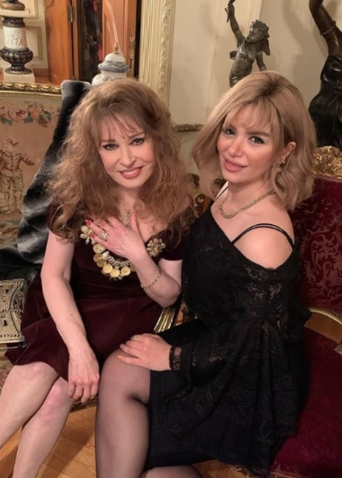 ظهور مبهج  ونادر لـ 5 نجمات معتكفات عن الأضواء منذ فترة ..إحداهن قررت العودة للفن