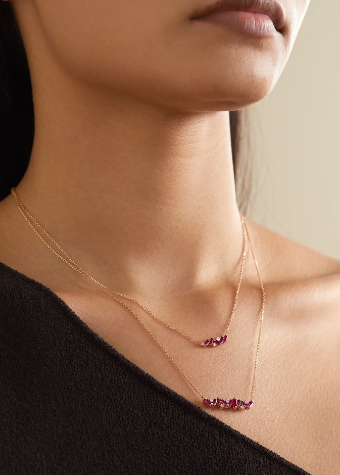 هدايا مجوهرات الياقوت الأحمر لعروس صيف 2022