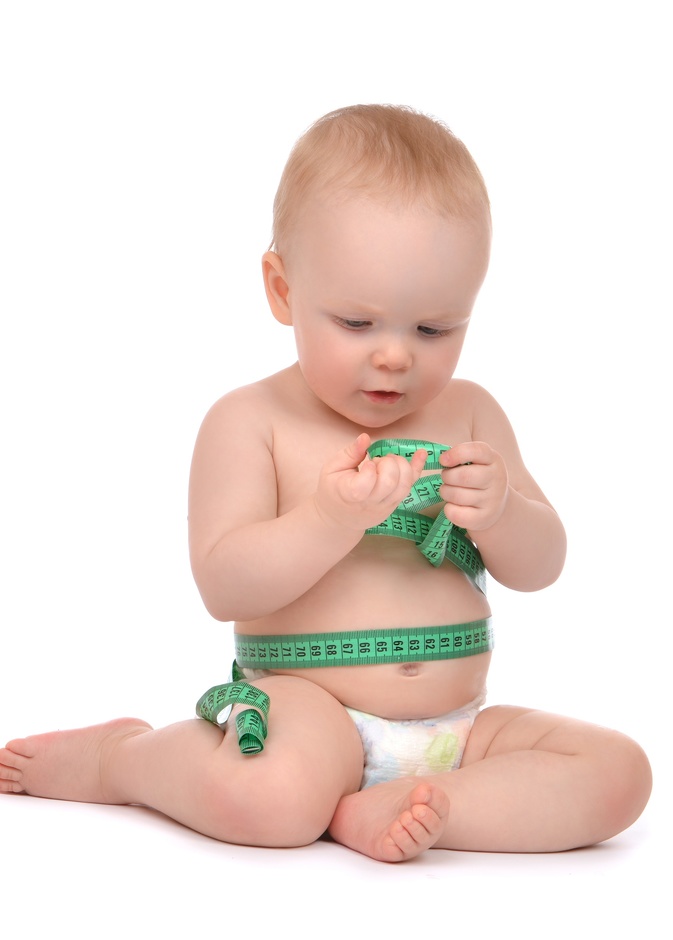 كم يبلغ وزن الطفل الرضيع في الشهر السابع