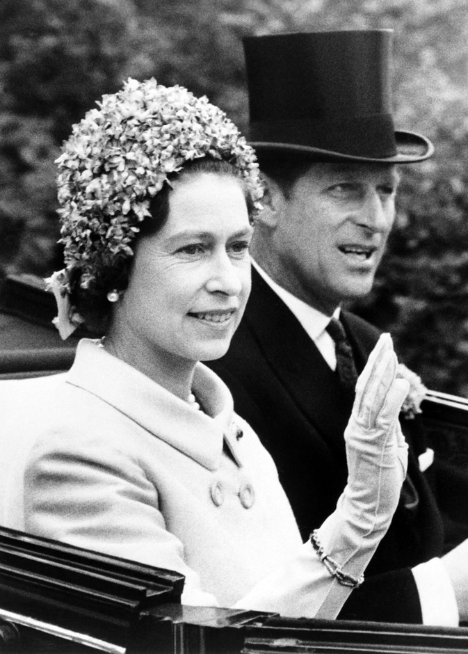 قواعد صارمة لإختيار ال dress code في إطلالات Royal Ascot 