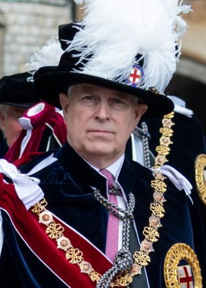 الأمير أندرو يجبر على الانسحاب من مراسم عضوية فرسان الرباط 