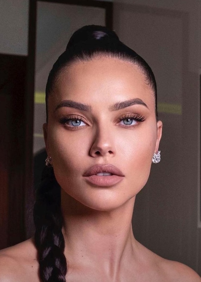 صيحة البرونتورينغ  على طريقة ادريانا ليما