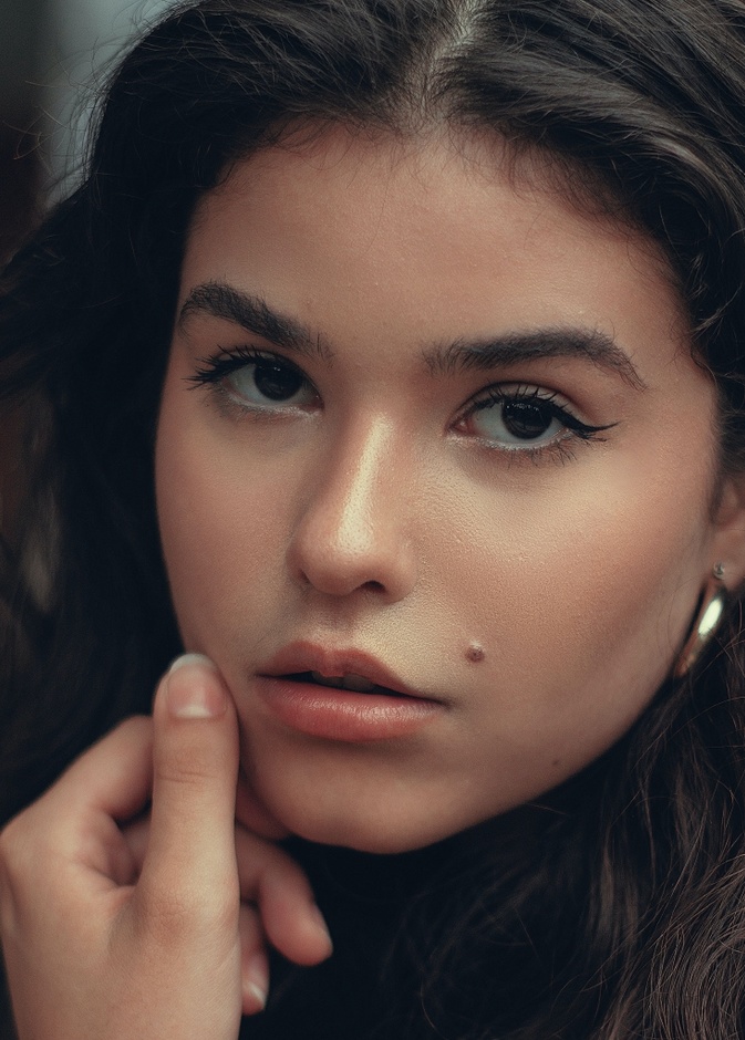 عشبة زيت بذور القنب لبشرة نضرة ووصفات طبيعية لعلاج مشاكل الجلد