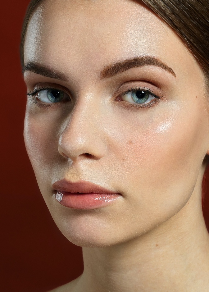 ماسك الفازلين ومعجون الأسنان علاج منزلي فعّال لعلاج البقع الداكنة