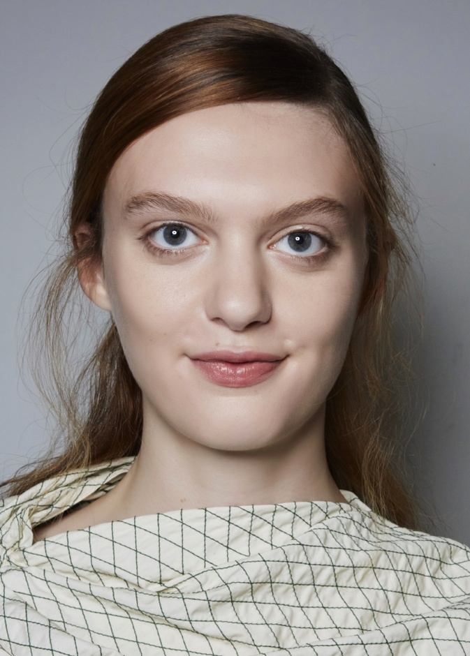 ماسكات ليلية لبشرة صباحية جذابة كالنجمات