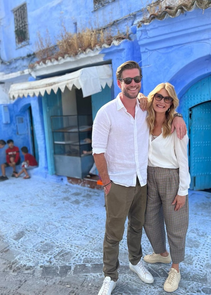  لورا ديرن و ليام هيمسورث