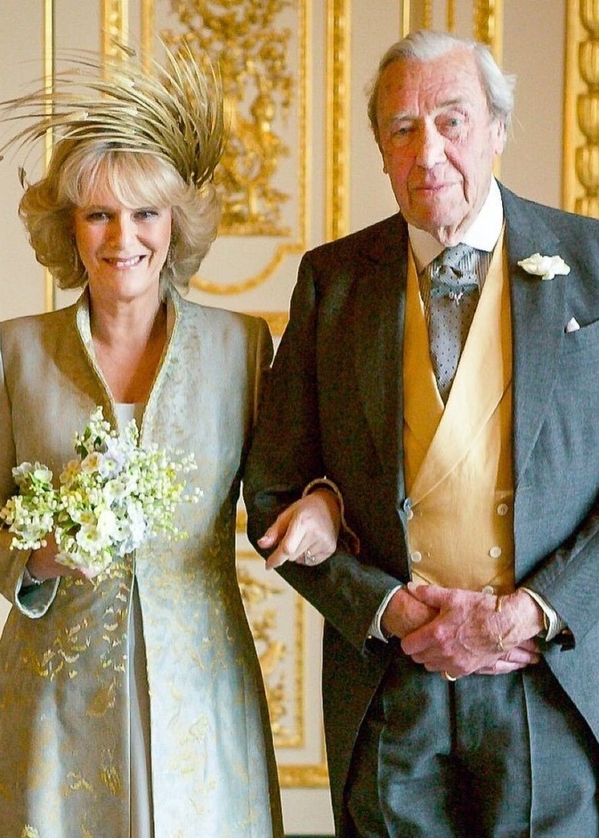 صورة جديدة للأمير تشارلز وكاميلا باركر من حفل زفافهما لم تنشر من قبل