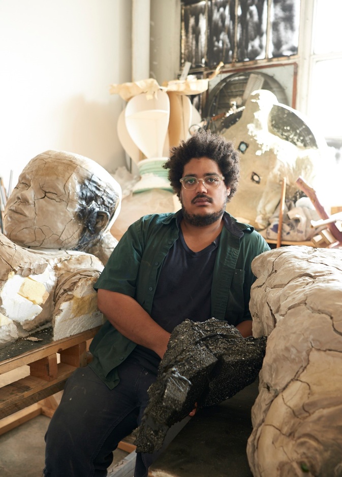 موقع Yoox يقدّم Multi Form خلال أسبوع الموضة في ميلانو 2022