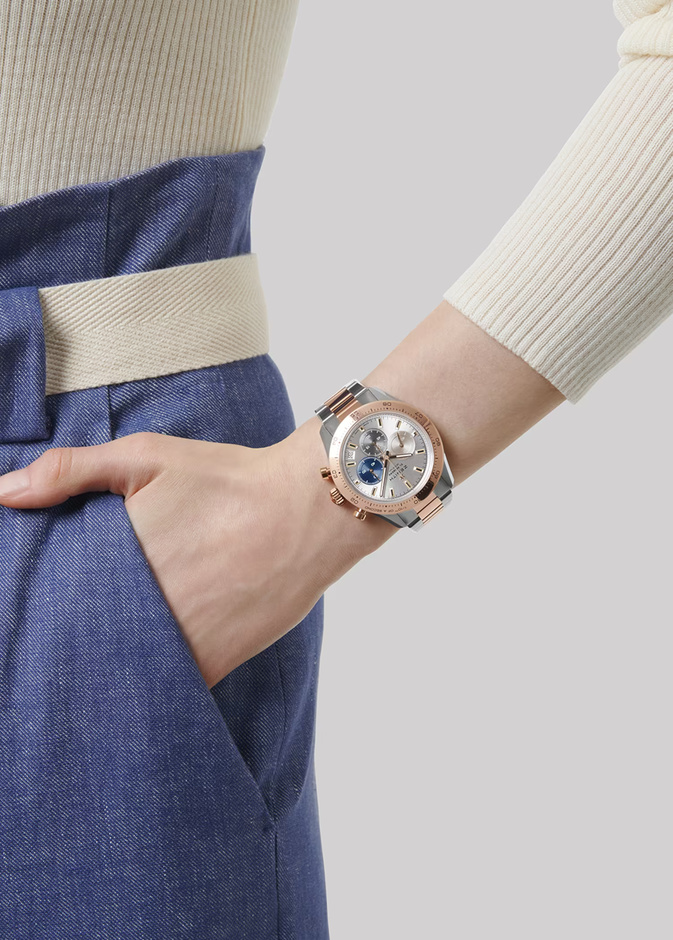 أروع الساعات المصممة ذات الأساور الفولاذية