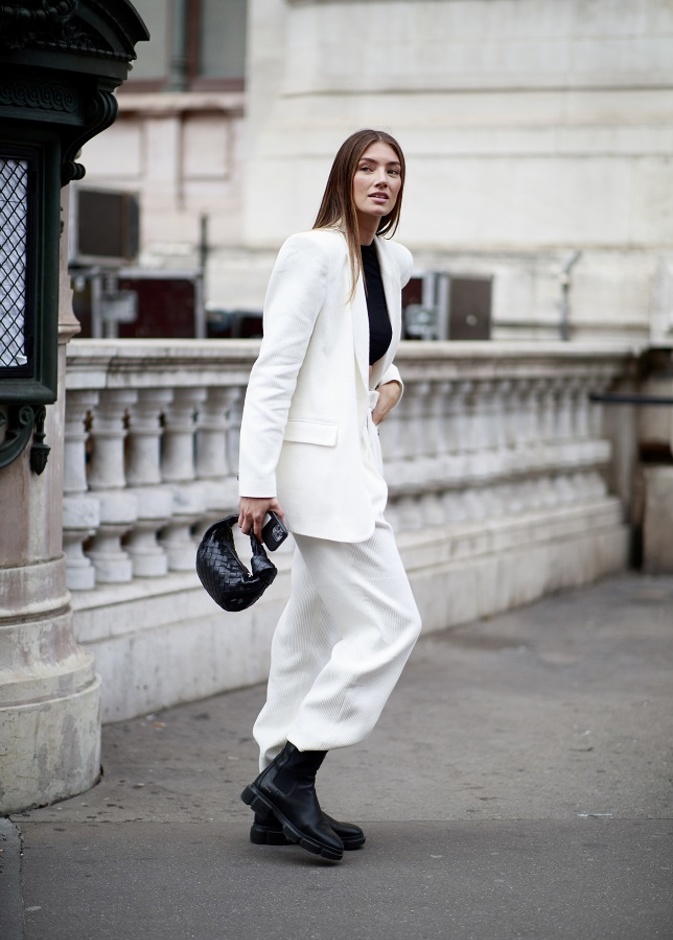 كيفية تنسيق البليزر بأسلوب Street style العصري المواكب للموضة العالمية