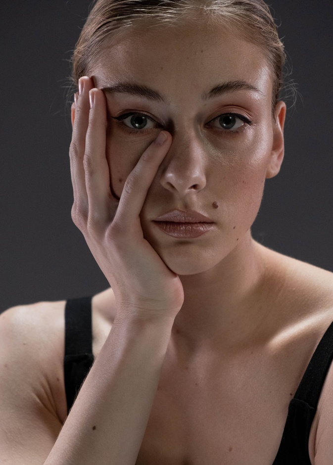 ما هي فوائد الصابونة السوداء للبشرة الدهنية وكيف يمكن استخدامها؟