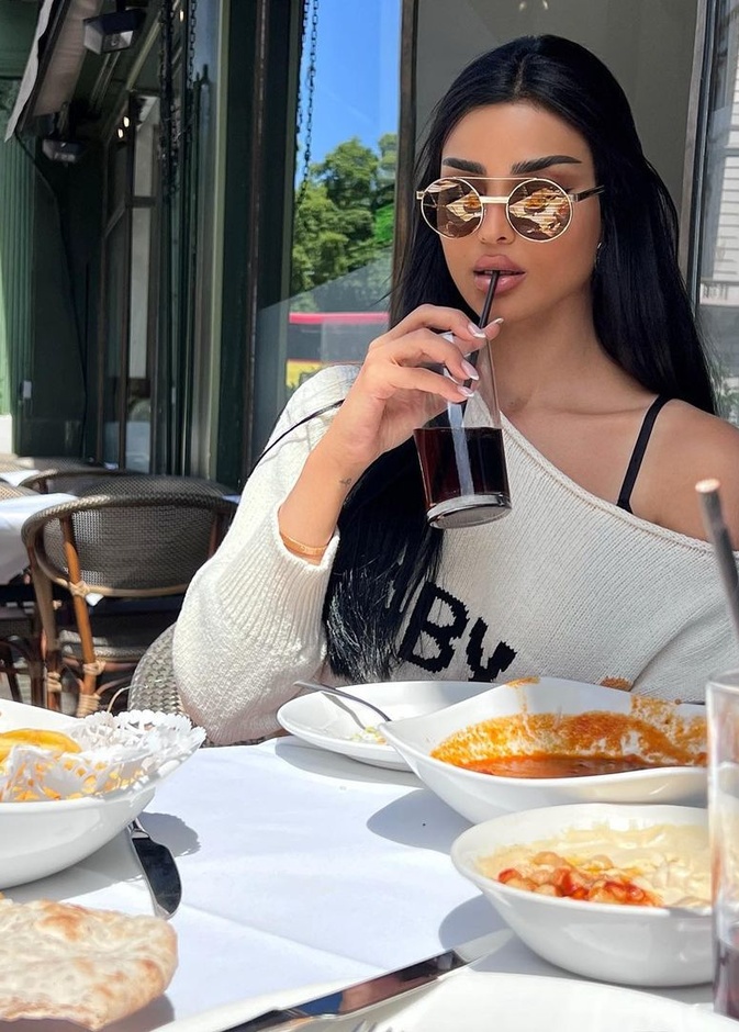 وجهات المشاهير لقضاء عطلة الصيف