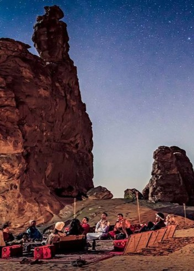 تجربة تأمل النجوم في الغراميل بالعلا أحد أمتع التجارب في العلا