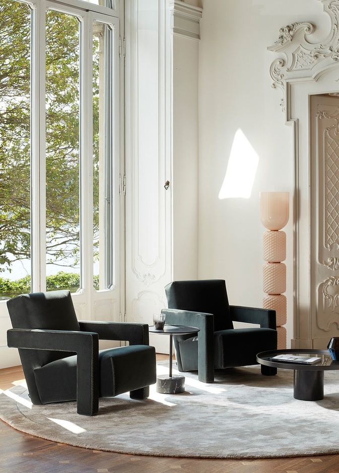 تصاميم كراسي عصرية من المخمل باللون الأخضر الغامق