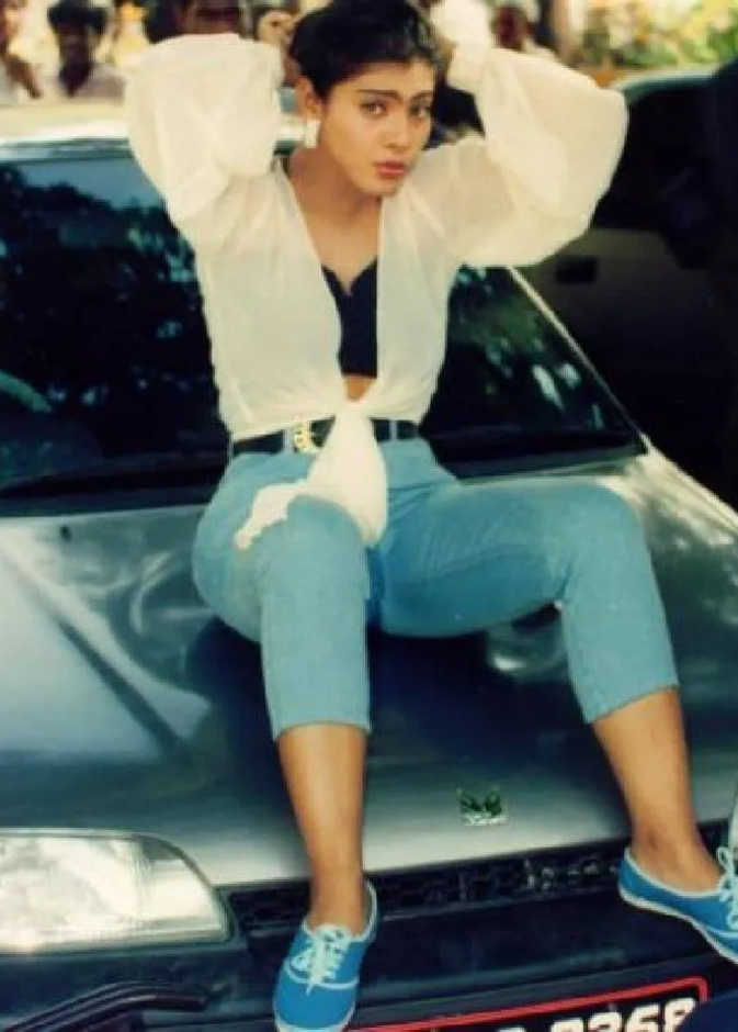 كاجول Kajol - ماروتي 1000 Maruti 1000