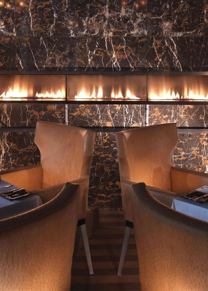 أشهى الأطباق من كافة أنحاء العالم.. 5 تجارب ساحرة في مطاعم أبوظبي