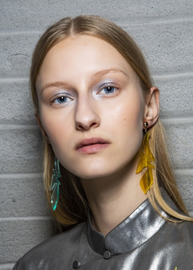 Hui ظلال العيون الجديد من عروض