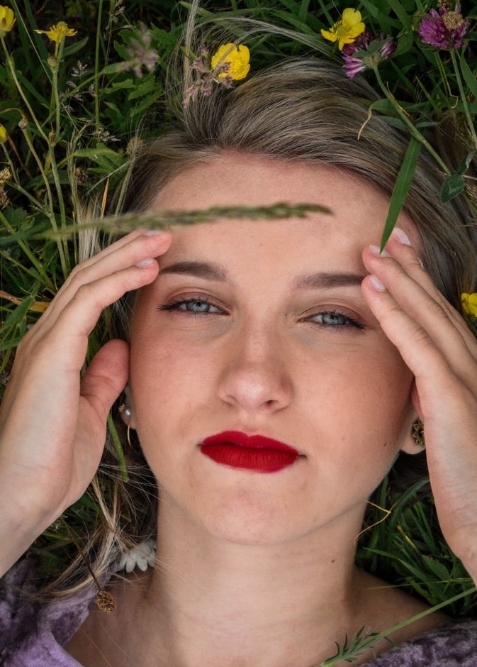 أفضل ماسكات طبيعية مجربة لشد الوجه المترهل في الصيف