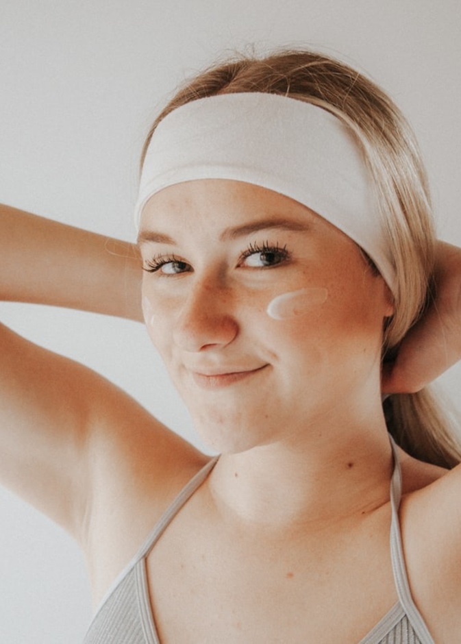  خطوات يجب إتباعها لتغيير روتين العناية بالبشرة اسبوعيا