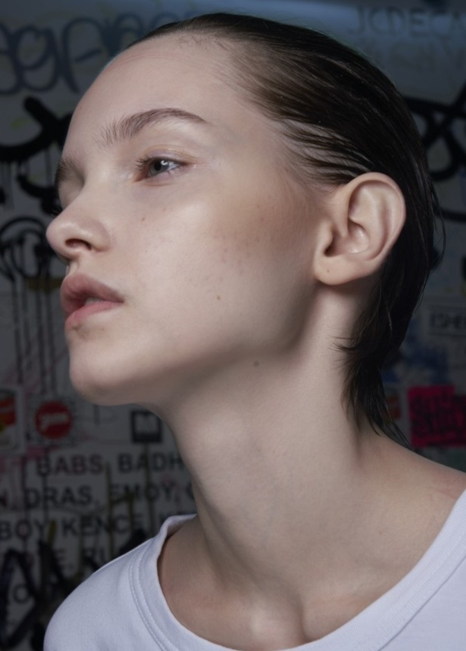 أهم فوائد ماسك الطين للوجه وطريقة استخدامه