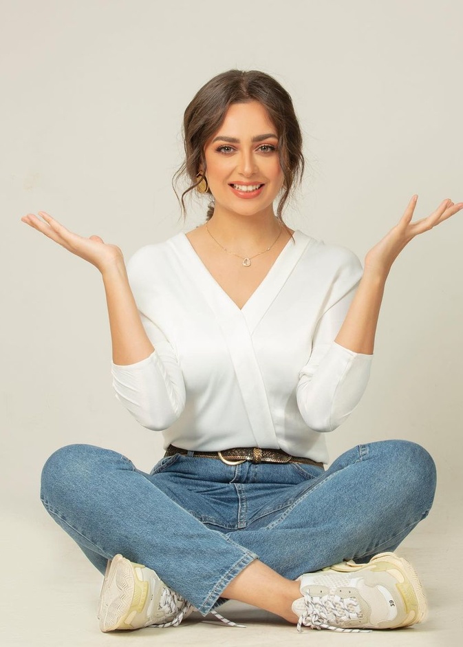 لمعت موهبتها منذ طفولتها وابتعدت عن مشاكل الوسط الفني