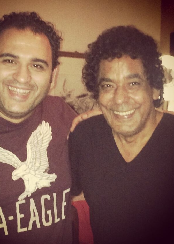 محمد منير وأكرم حسني