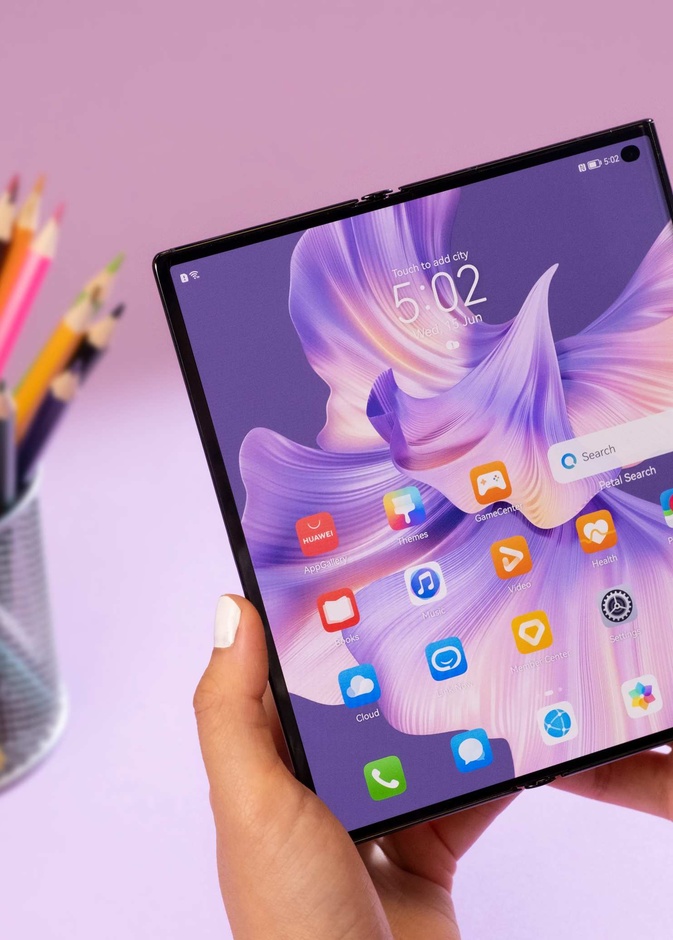 ما الذي يجعل هاتف HUAWEI Mate Xs 2 هاتفنا الرائد القابل للطي المفضل في الإمارات لعام 2022؟