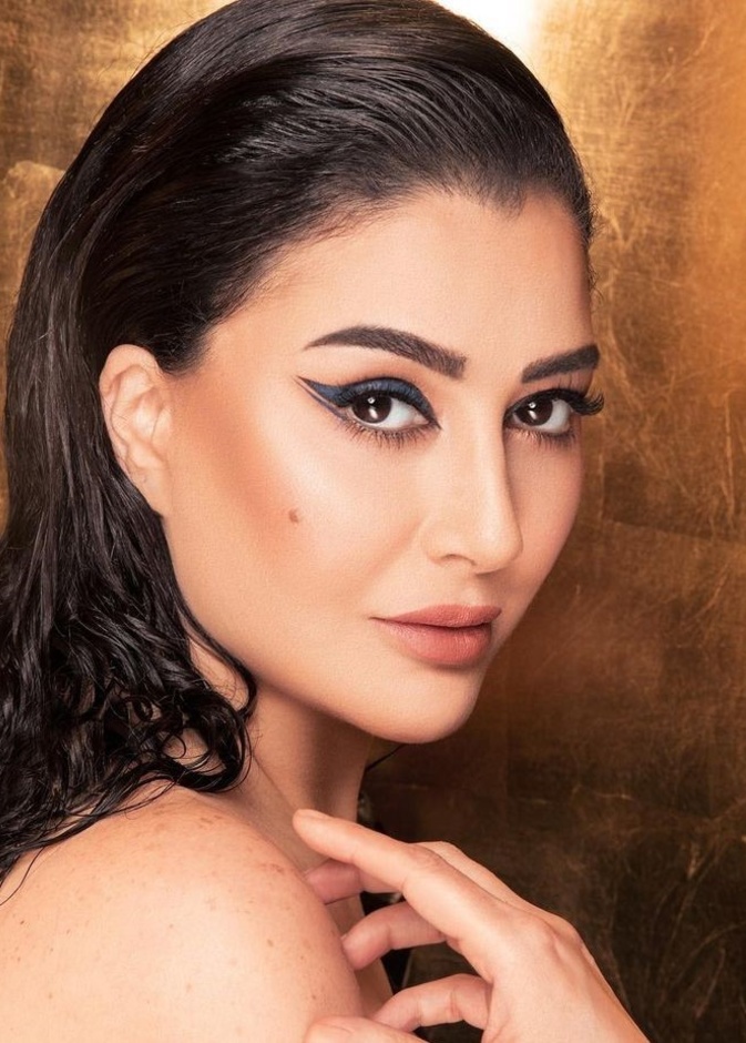 أحدث صيحات جمالية إعتمديها للعيد بأسلوب غادة عبد الرازق بمناسبة عيد ميلادها