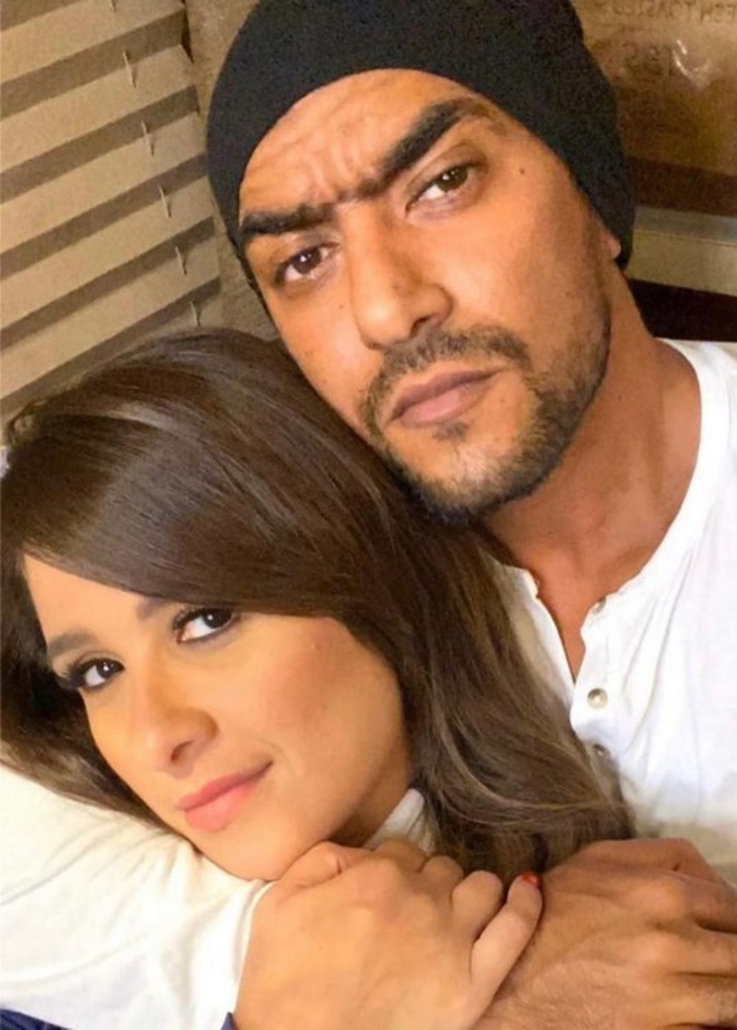 ياسمين عبد العزيز وأحمد العوضي