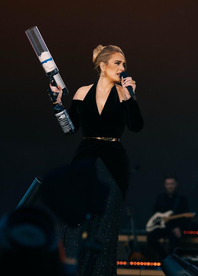 أديل في حفلها الأخير