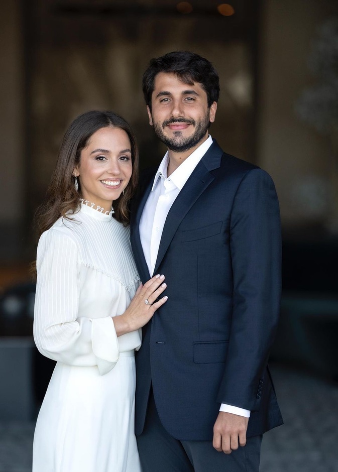 خطوبة الأميرة إيمان تدخل الفرحة إلى القصر الملكي بالأردن