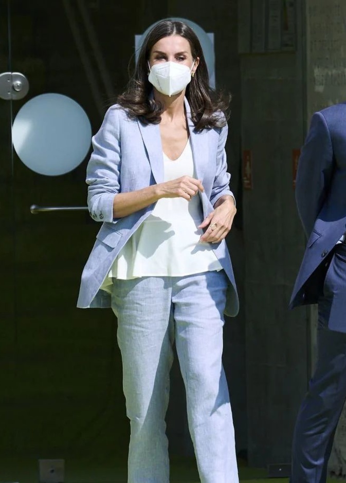 أول ظهور رسمي للملكة ليتيزيا بعد تعافيها من عدوى كورونا