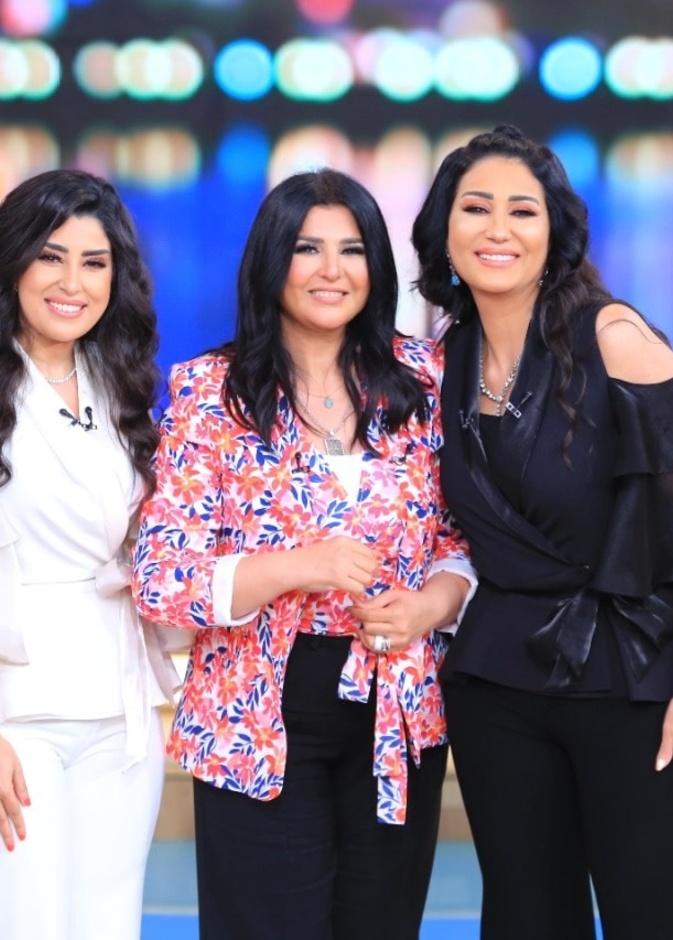 أيتن ووفاء عامر 