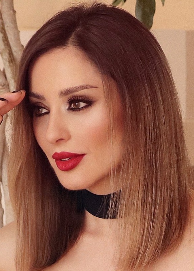 وفاء الكيلاني تعود لـ قصّة الشعر الكاري إليك أهم القواعد لتطبيق هذا اللوك