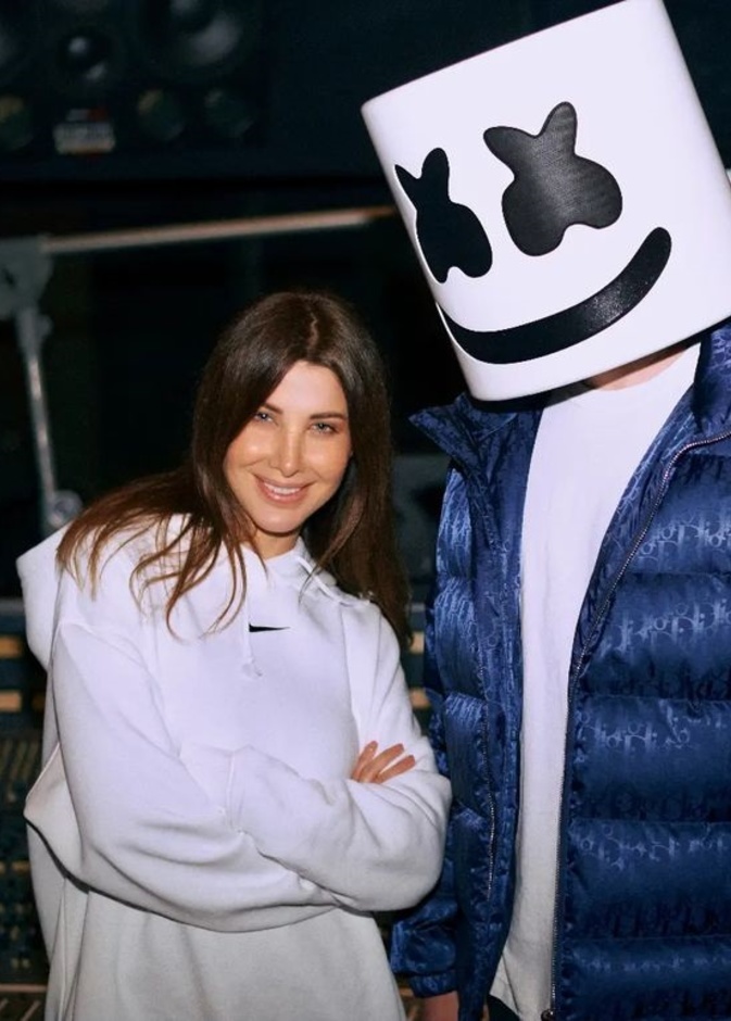 نانسي عجرم ومارشميلو