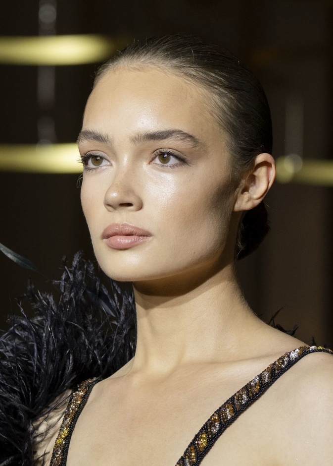 طريقة عمل ماسك التوت الأزرق للحصول على بشرة متوهجة خالية من العيوب