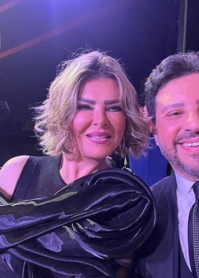 أكثر من اربعين عاما وزواج الفنان هاني شاكر ما زال مستمرا