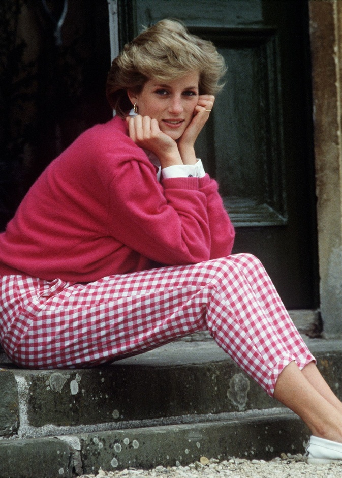 الأميرة ديانا كانت لتقدم نصائح جيدة للغاية لهاري وميغان لتجاوز أزمتهما مع العائلة المالكة