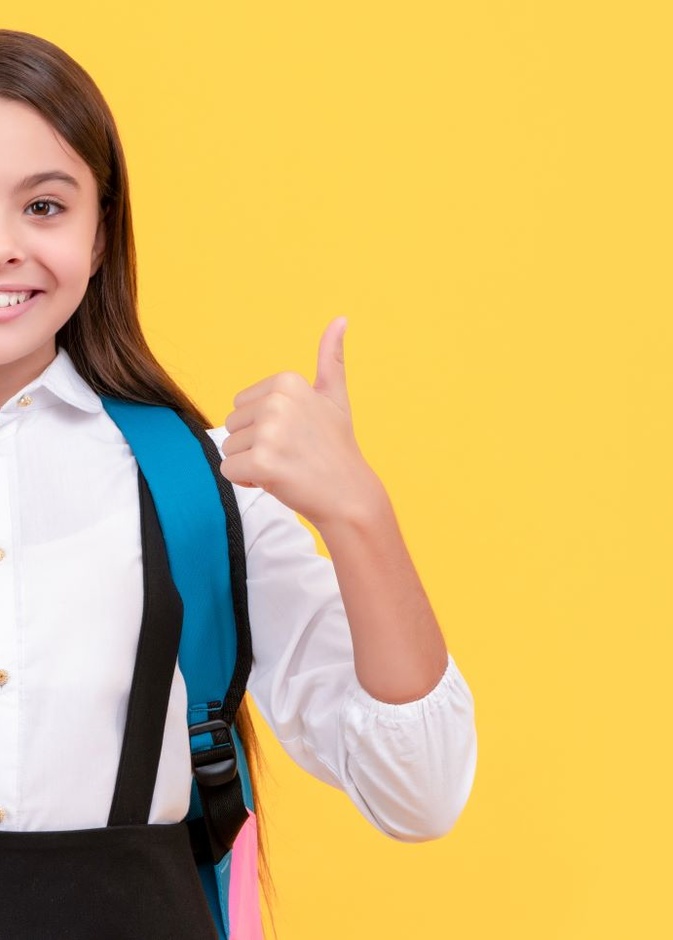 العودة إلى المدارس.. كيفية الحفاظ على سلامة العمود الفقري للأطفال