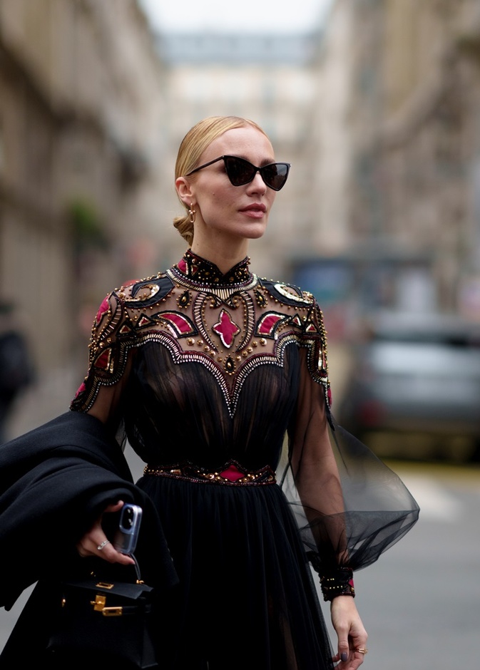 كيف تختارين النظارات الشمسيّة وفق شكل وجهك