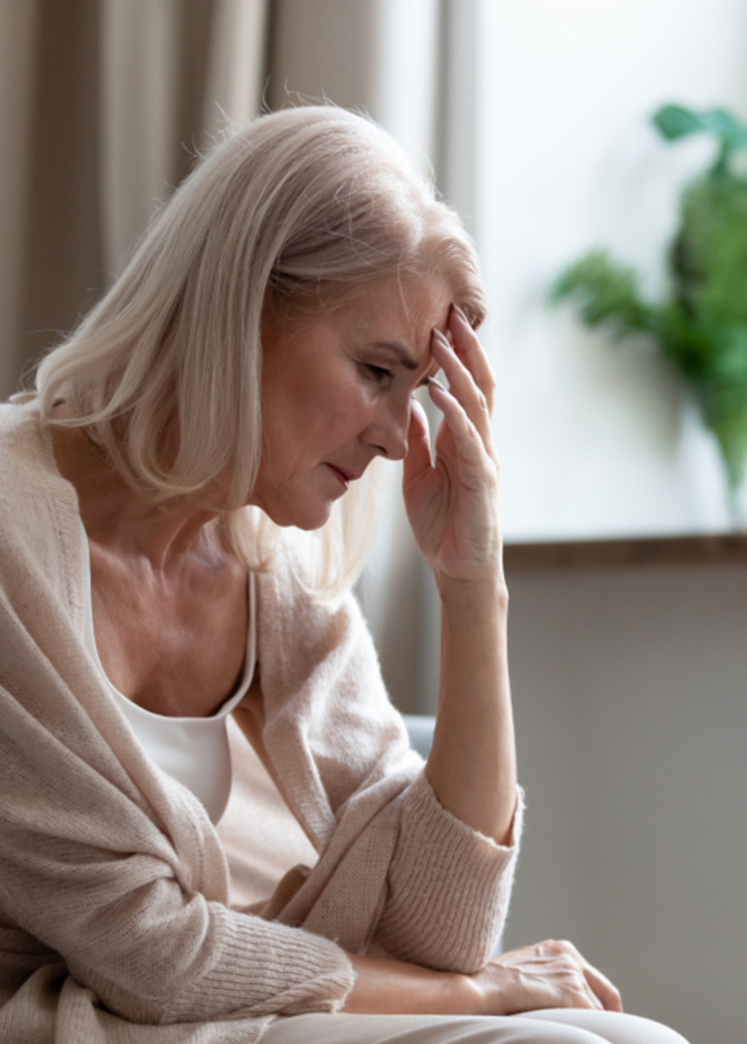 استشارية نسائية توضح أسباب عدم انقطاع الدورة الشهرية