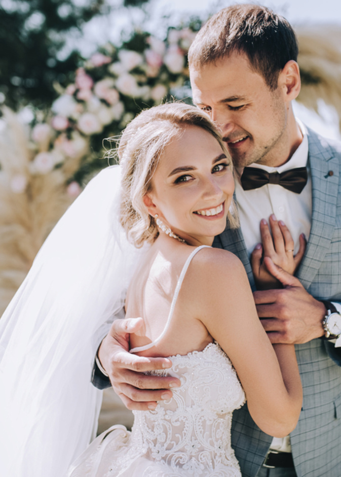 التمر. .  فوائد صحية وجمالية للعروسين