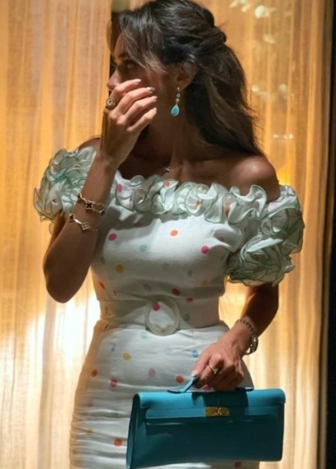 أفكار متنوعة لمحبات موضة "الكشكش" من وحي "عالية خليل"