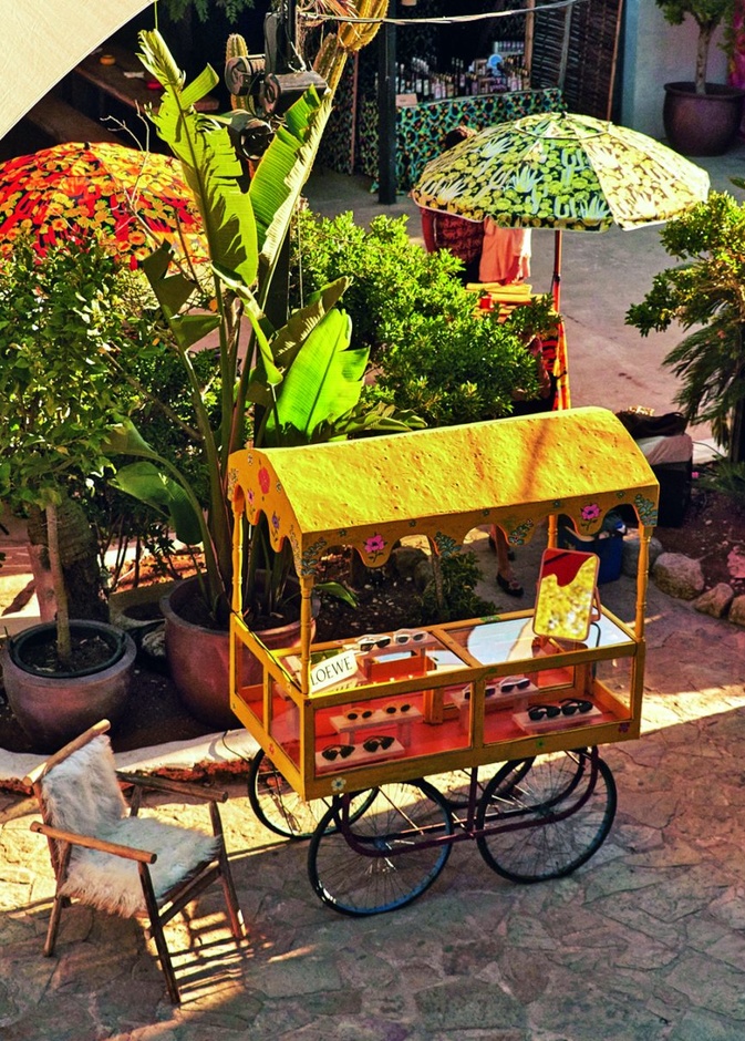 متجر لووي Loewe المؤقت في إيبيزا