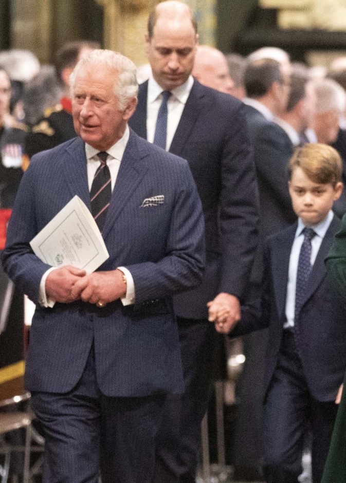 الأمير تشارلز منزعج من ابنه الأمير ويليام 