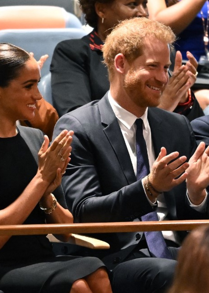 الأمير هاري وميغان ماركل يتسلمان جائزة إنسانية جديدة