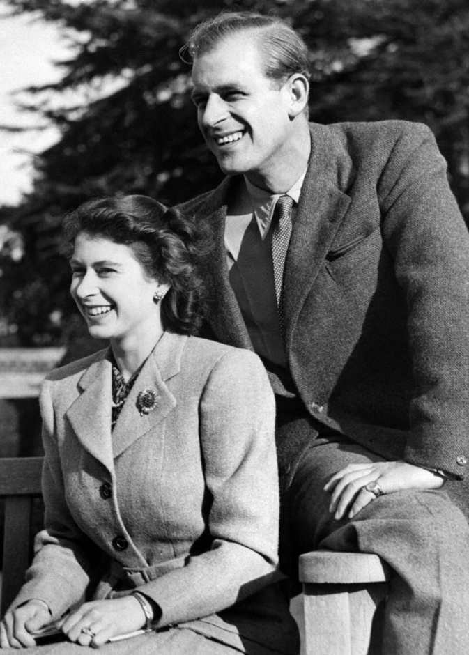 الأمير فيليب والملكة إليزابيث الثانية