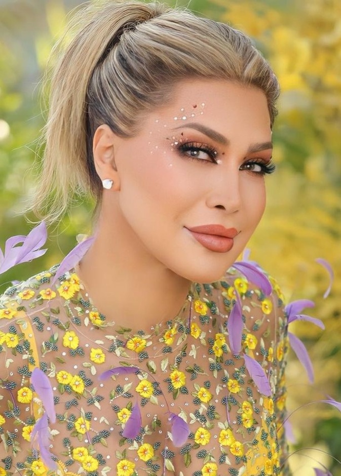 صيحة الستراس على الوجه بأسلوب نوال الزغبي