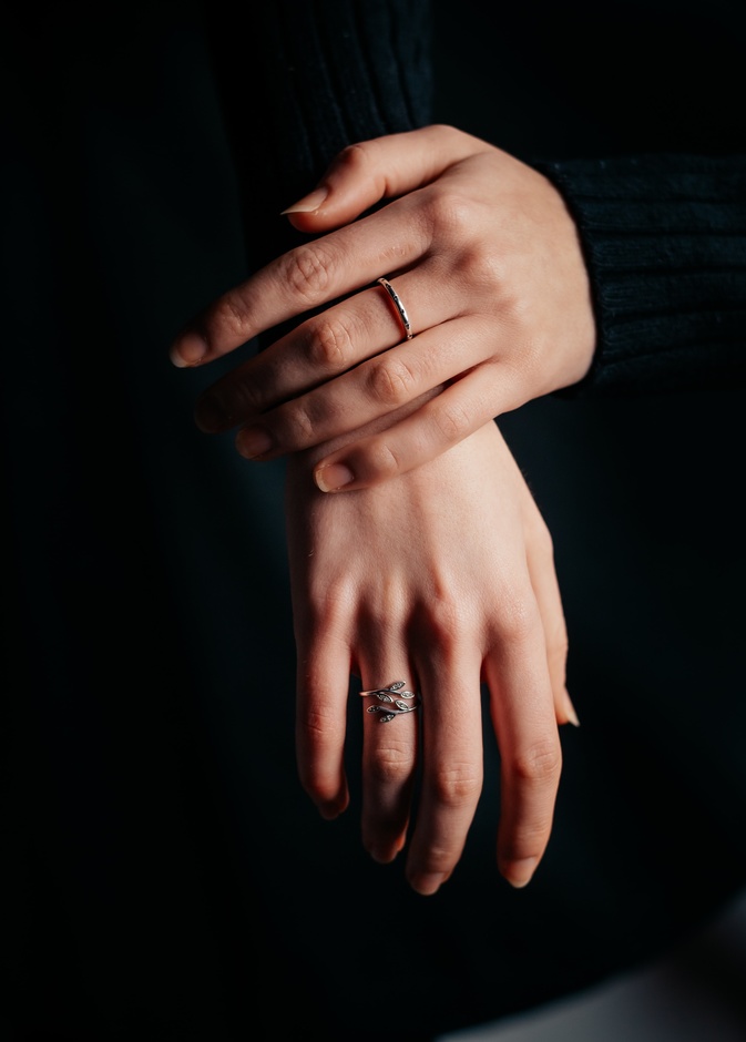 طرق للتخلص من المسامات المفتوحة في اليدين والرجلين