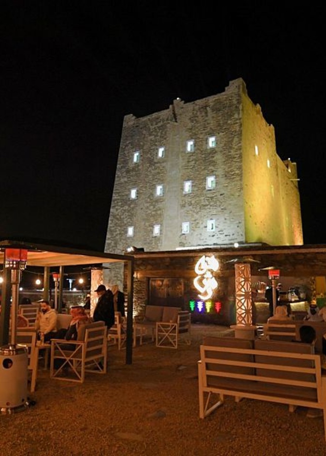 حصون أثرية وقصور خالدة.. إليكم جولة في أبرز قصور عسير الساحرة